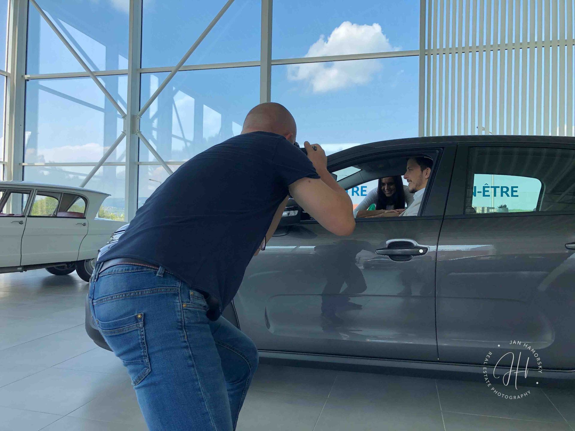 Komerčné fotenie automobilu Citroën v autosalóne