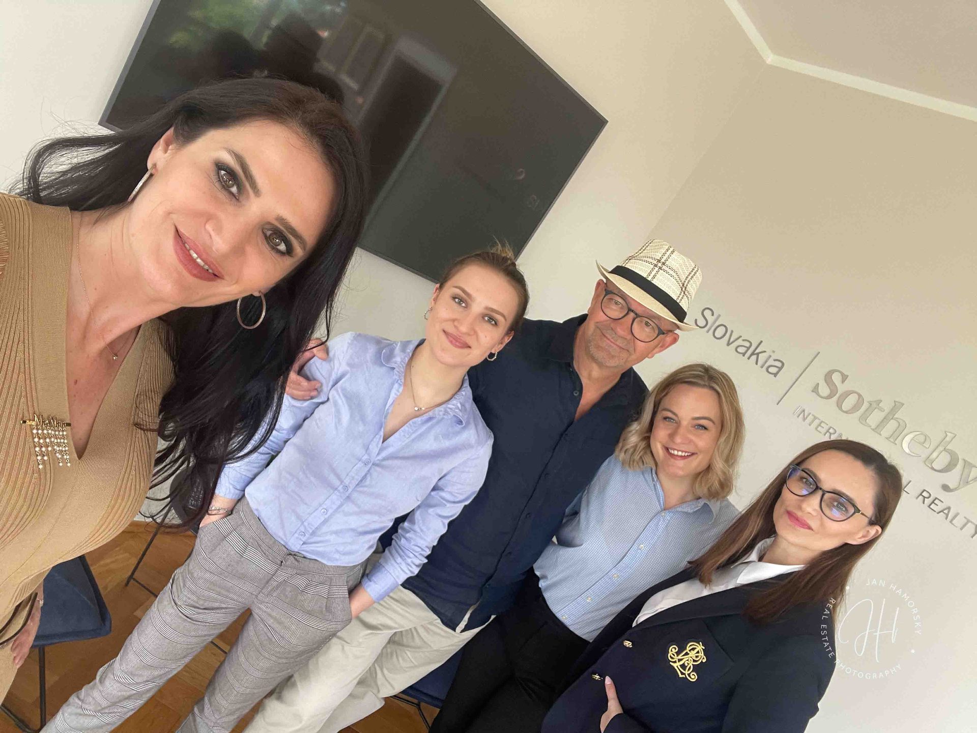 Tím Sotheby's International Realty Slovakia so Stašíkovou počas spolupráce